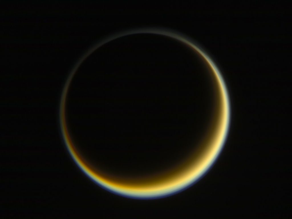 A câmara de ângulo estreito da espaçonave Cassini capturou esta imagem de Titã em 29 de maio de 2017.
