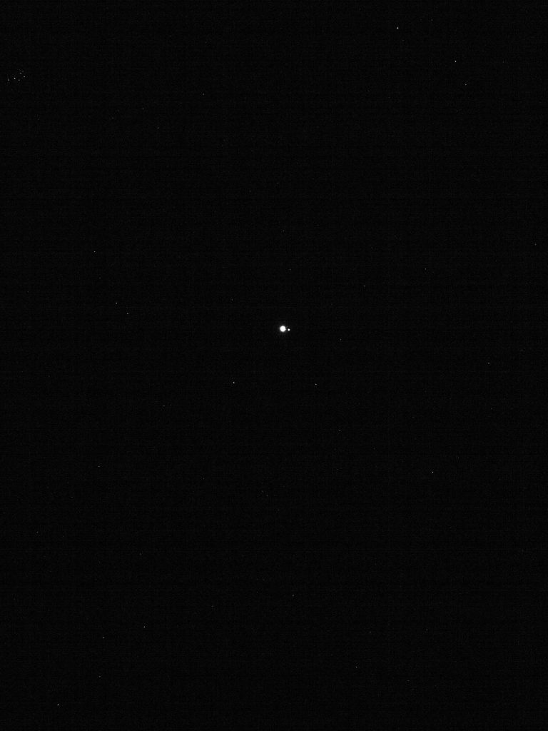 earth-moon_navcam1